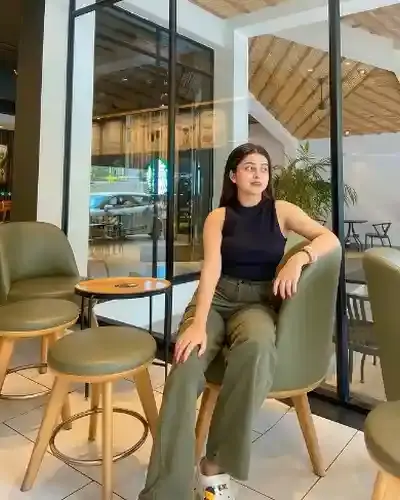 Call Girl Vandavasi